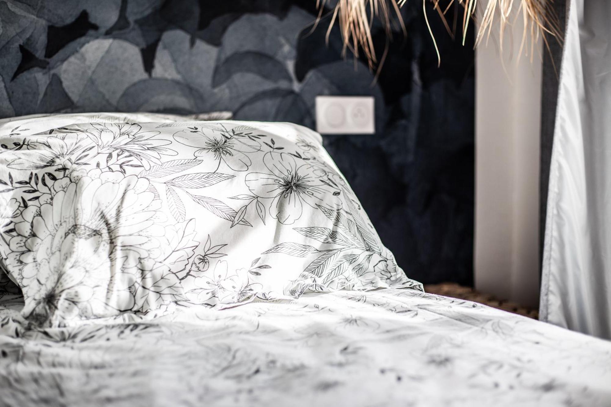 Le Dupe Aparthotel Brissac-Quince Ngoại thất bức ảnh