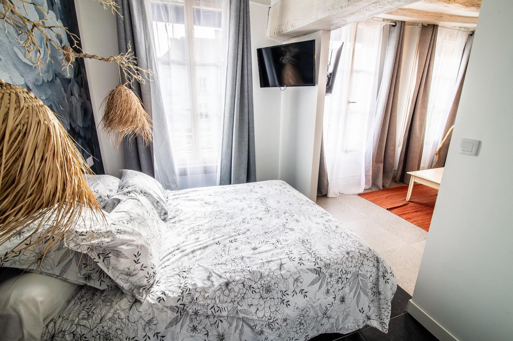 Le Dupe Aparthotel Brissac-Quince Ngoại thất bức ảnh